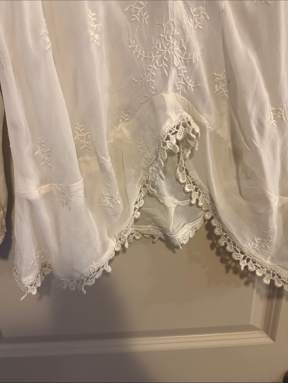 Johnny Was Cream Embroidered V-Neck Peasant Blouse - Picture 4 of 8